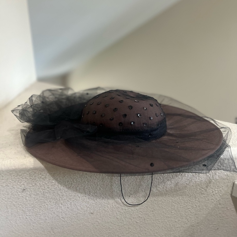 Whittall‎ & Shon Felt 100% Wool Brown Net Sequence Detail Hat  Made in USA